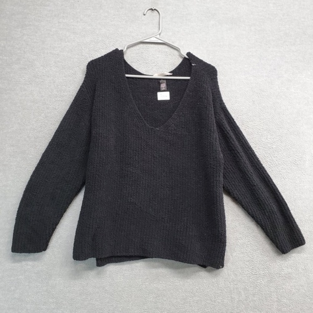 Victorias Secret Women Sweater Medium Black Knit‎ Long Sleeve V Neck